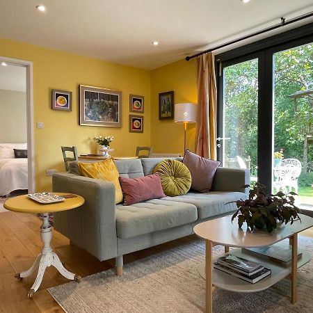 Garden Hideaway, Self-Contained, Edge Of Bath Apartment Екстериор снимка