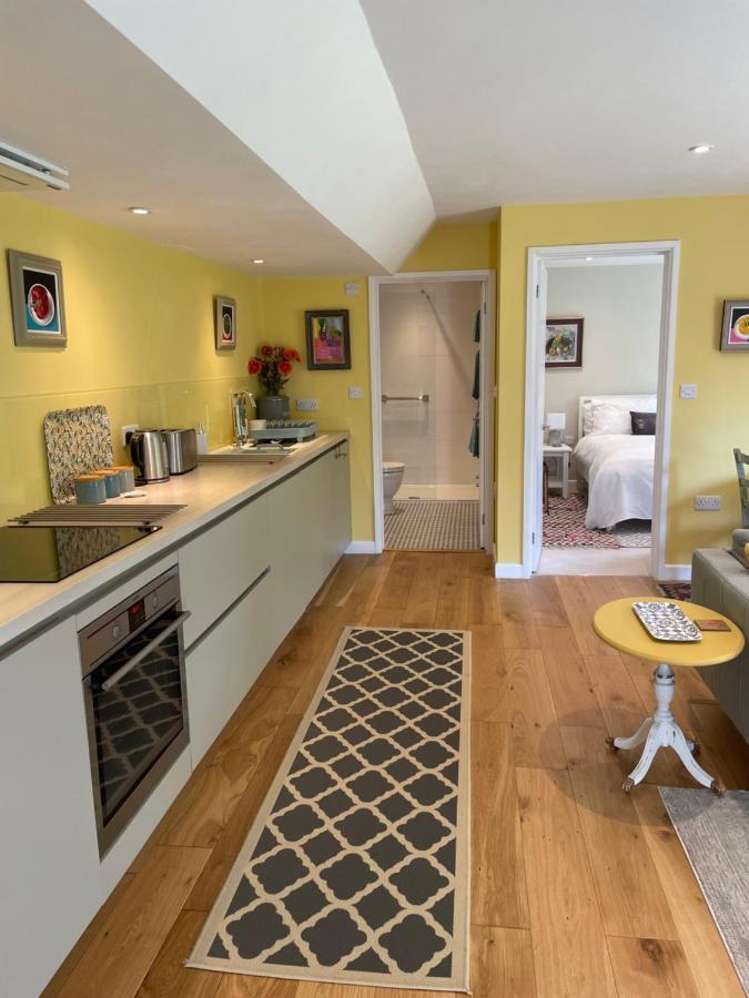 Garden Hideaway, Self-Contained, Edge Of Bath Apartment Екстериор снимка