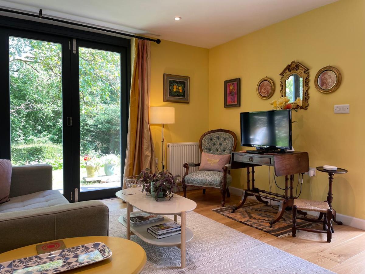 Garden Hideaway, Self-Contained, Edge Of Bath Apartment Екстериор снимка
