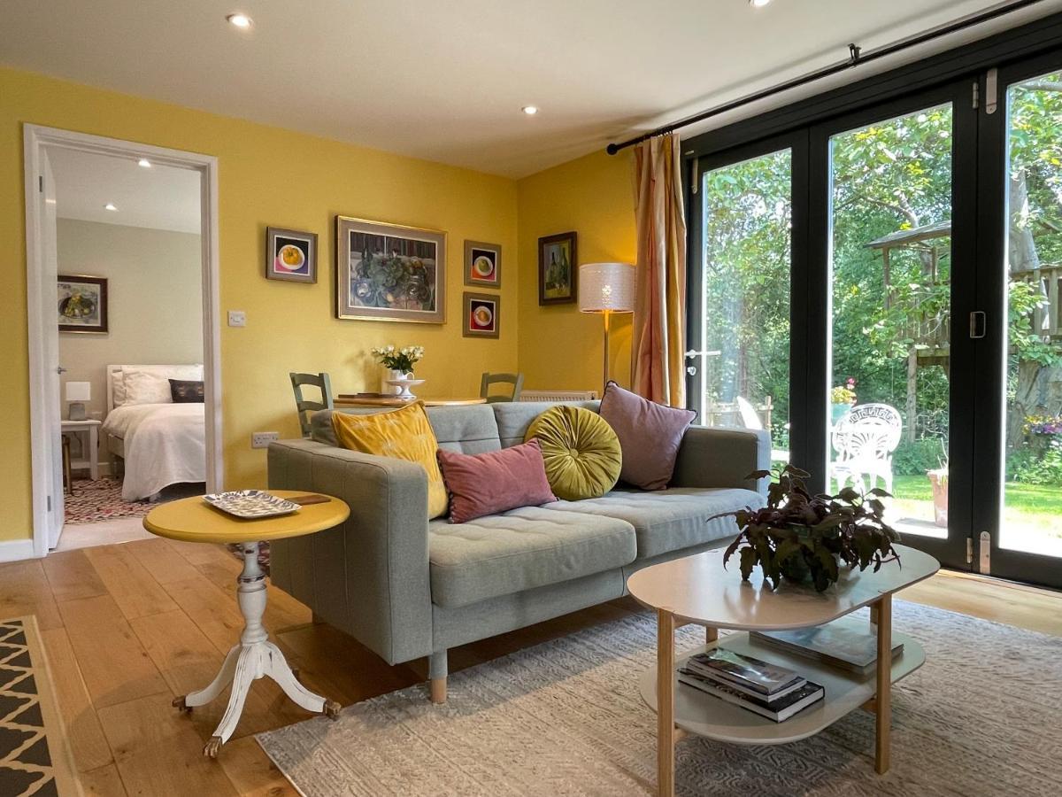 Garden Hideaway, Self-Contained, Edge Of Bath Apartment Екстериор снимка